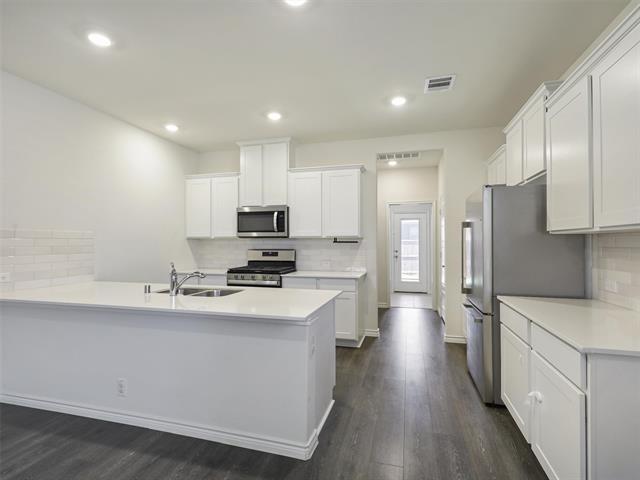 Building Photo - 1621 Babb Ln