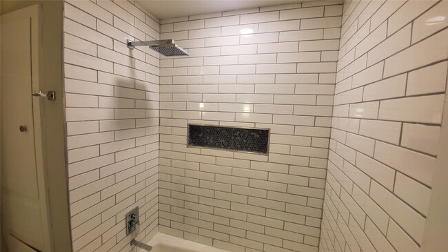 Building Photo - 7151 Neff St