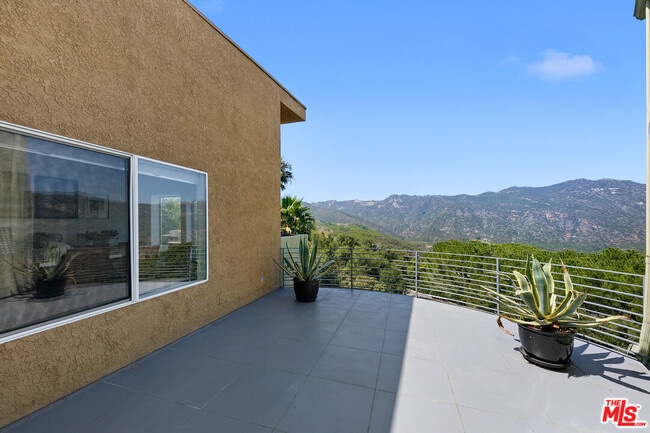 Building Photo - 2044 Corral Canyon Rd