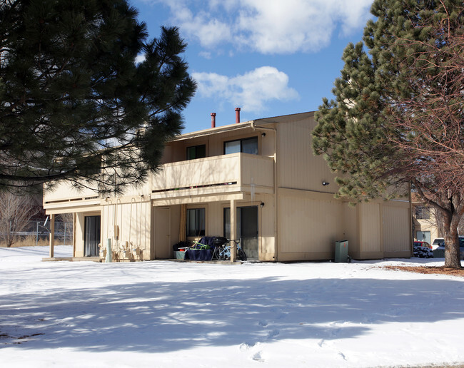 Building Photo - Park Meadows Apartments