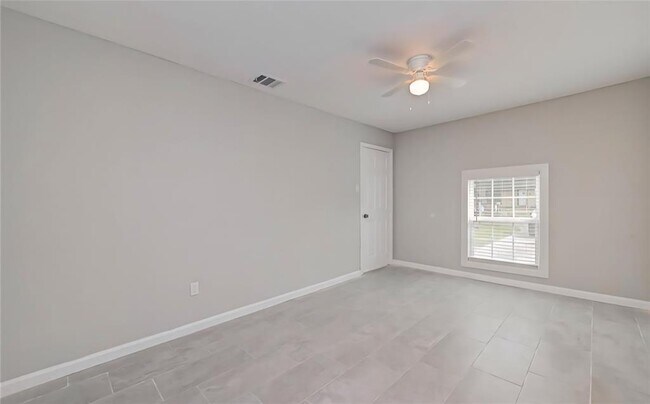 Building Photo - 5138 Danfield Dr