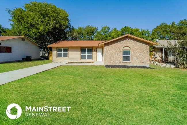 Building Photo - 7331 Glen Heights