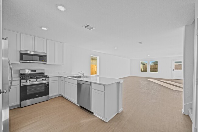 Building Photo - 16615 Rolling Hillside Wy