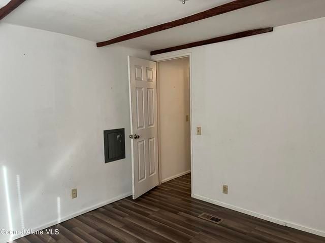 Building Photo - 102 N 3rd St