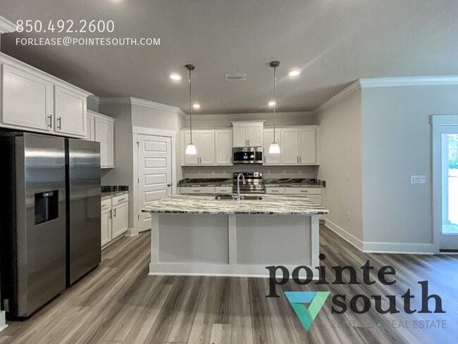 Building Photo - 324 Wickman Ave