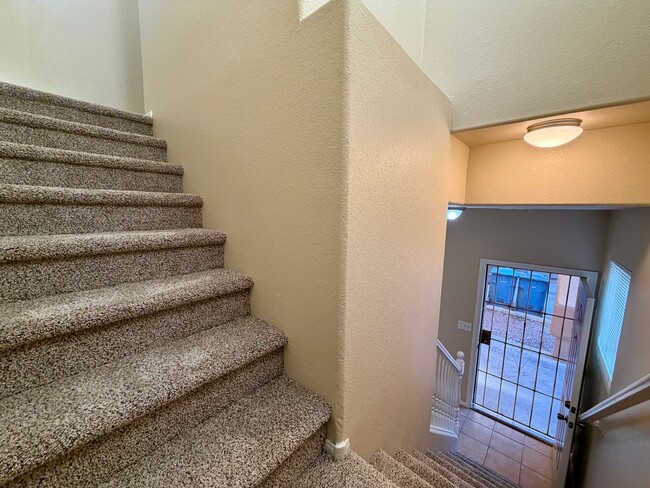 Building Photo - 4 bedroom near Nellis AFB