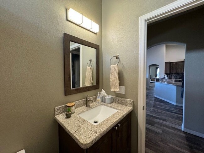 Building Photo - Los Lagos Lakefront WINTER Rental 3Br with Utilities AVAILABLE 10/1/2025