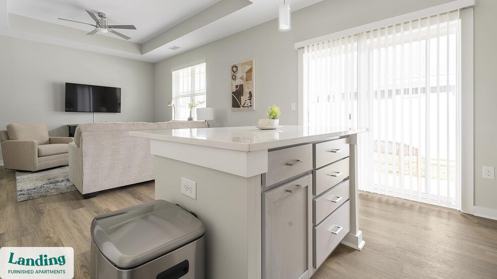 Building Photo - 1720 Rocky River Rd