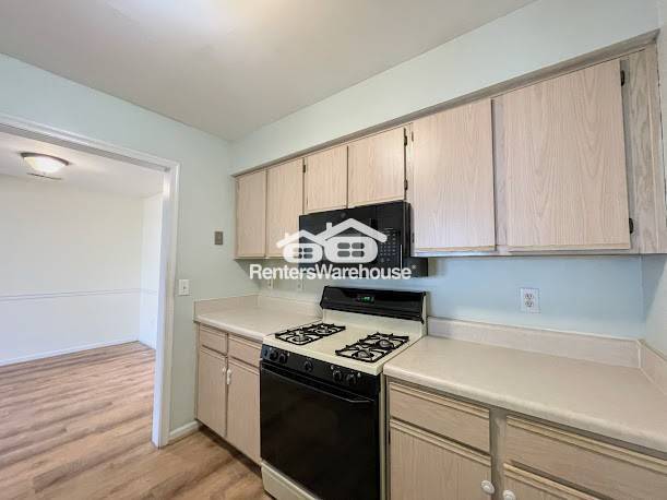 Building Photo - 6212 Heather Glen Dr