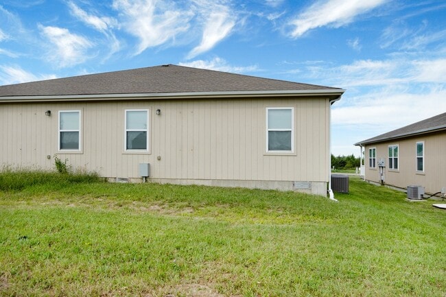 Building Photo - Quality Home Management