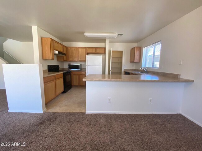 Building Photo - 12360 W Heatherbrae Dr