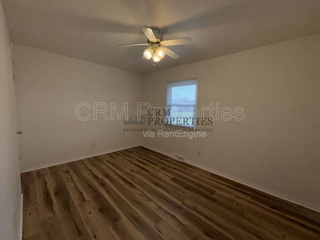 Building Photo - 811 Miami Blvd