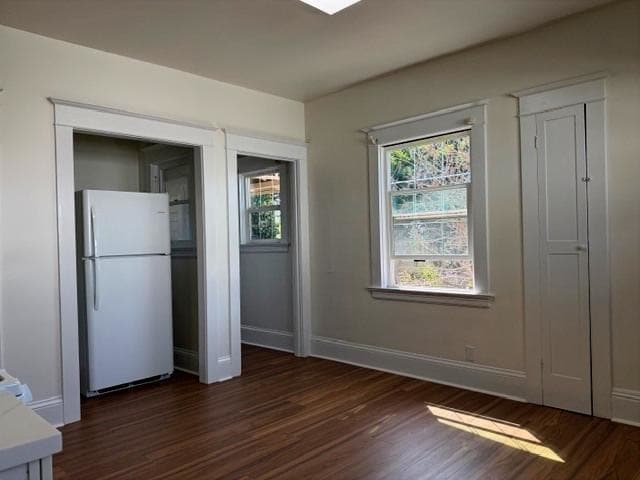 Kitchen - 229 W 8th St