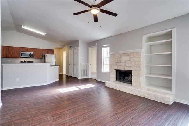 Building Photo - 6804 N Capital of Texas Hwy