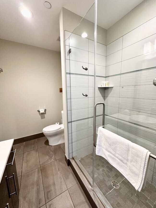 Building Photo - 225 E Michigan St