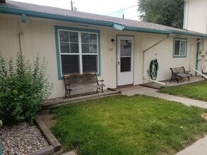Building Photo - Cozy 2 bedroom in quiet cul-de-sac