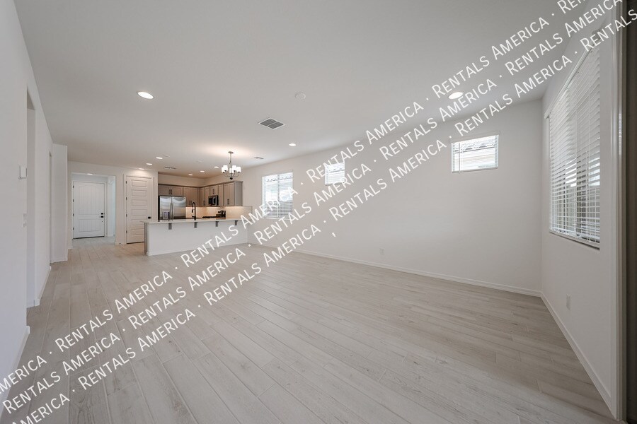 Building Photo - 8725 W Windsor Blvd