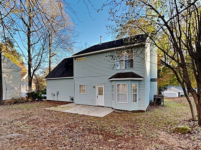 Building Photo - Sign today for FREE RENT! 4BR/2.5BA home i...