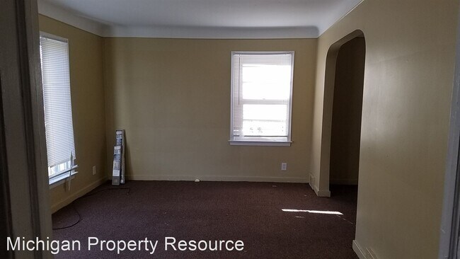 Building Photo - 3 br, 1 bath House - 7559 Woodmont