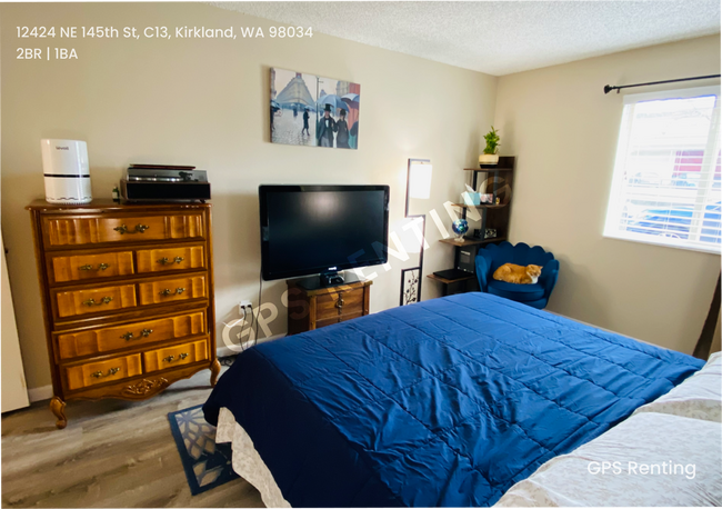 Building Photo - Fully Renovated Ground-Floor Unit – No Steps!