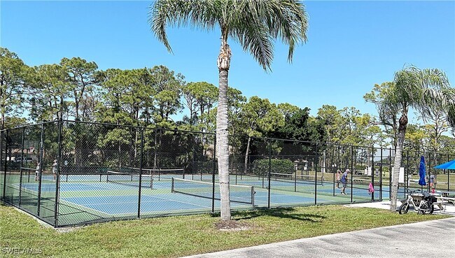 Building Photo - 3650 Sunland Ln