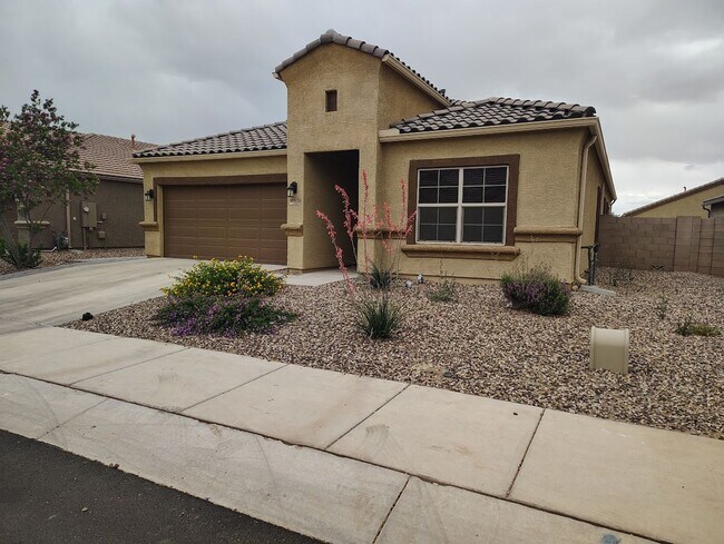 Building Photo - 10075 N Sand Sage Trail