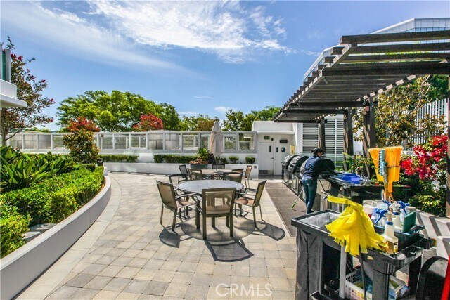 Building Photo - 3141 Michelson Dr