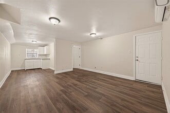Building Photo - 4901 Stimson St