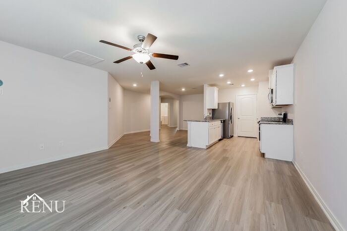 Building Photo - 10494 Red Cardinal Dr