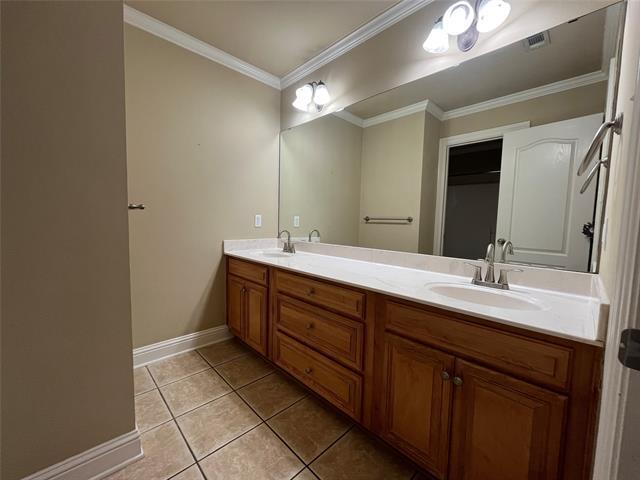 Building Photo - 5012 Tensas Dr