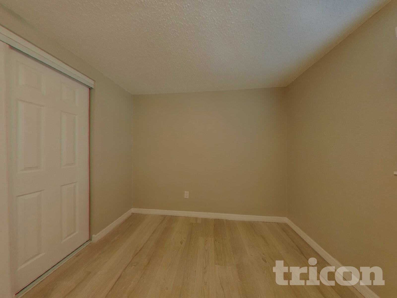 Building Photo - 1124 Jadewood Ave