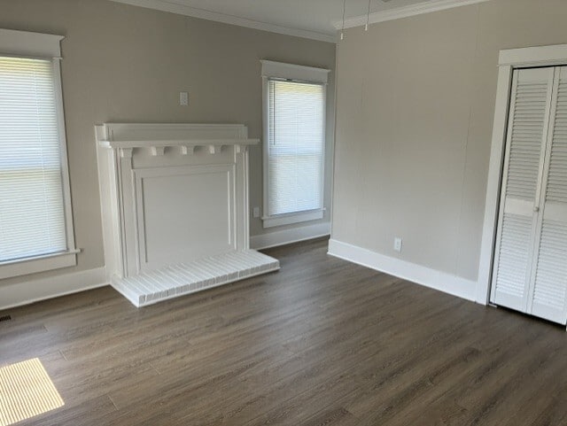Building Photo - 216 4th Ave