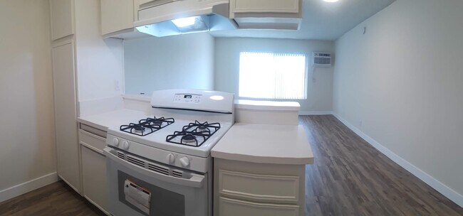 Building Photo - 3189 Cheviot Vista Pl