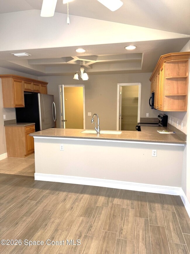 Building Photo - 320 Jennifer Dr