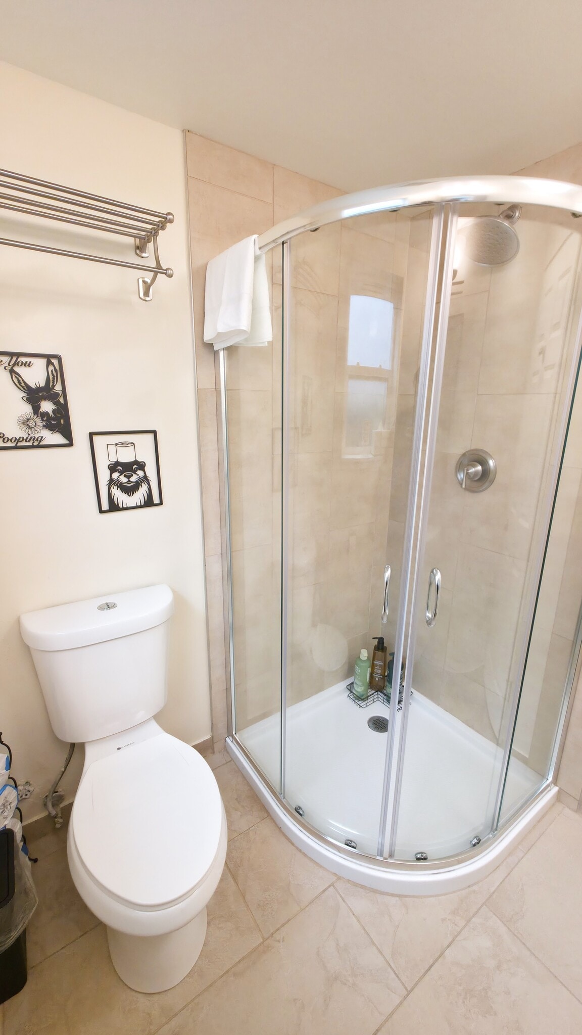 Building Photo - 1588 Alki Ave SW