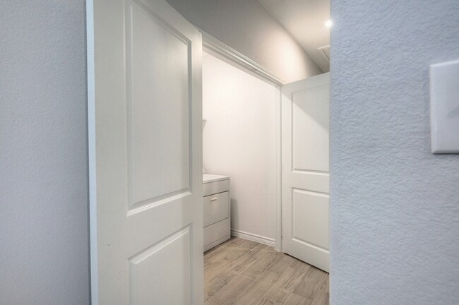 Building Photo - 9751 Black Gum