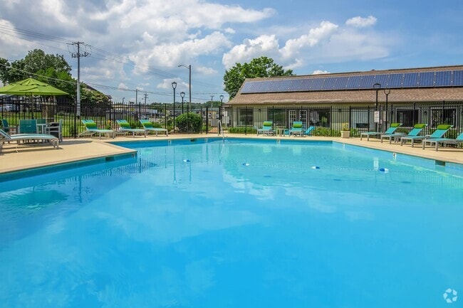 Building Photo - Chase Cove Apartments