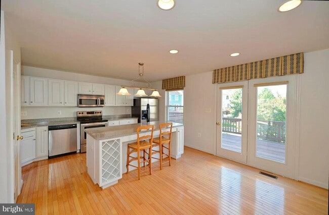 Building Photo - 102 Meherrin Terrace SW