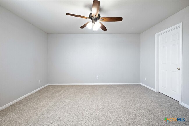 Building Photo - 3110 Douglas Fir Dr