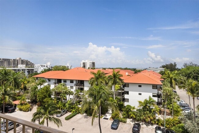 Building Photo - 155 Ocean Ln Dr