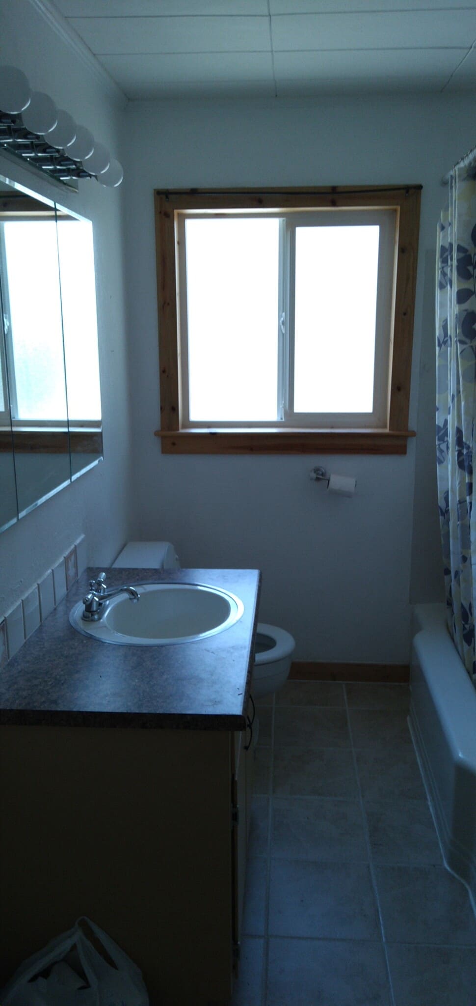Bathroom - 1199 NE Ochoco Ave