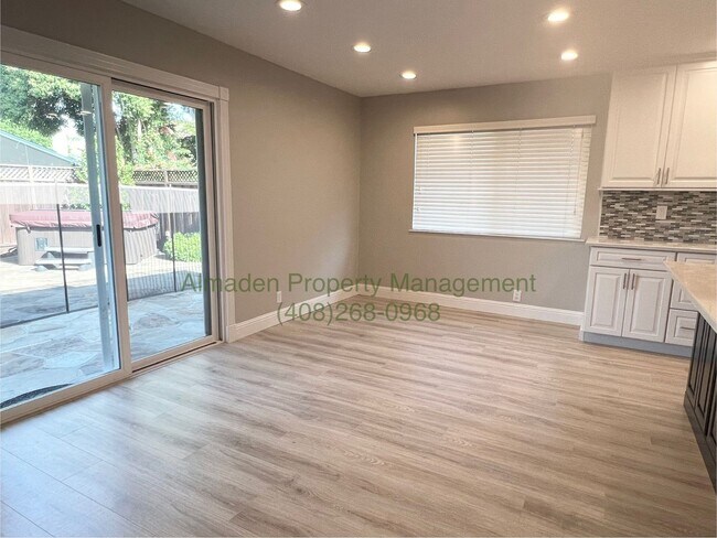 Building Photo - Must See Beautifully Renovated 3BR/2BA Sin...
