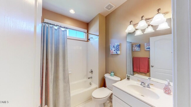 Building Photo - 401 Waverly Hills Dr