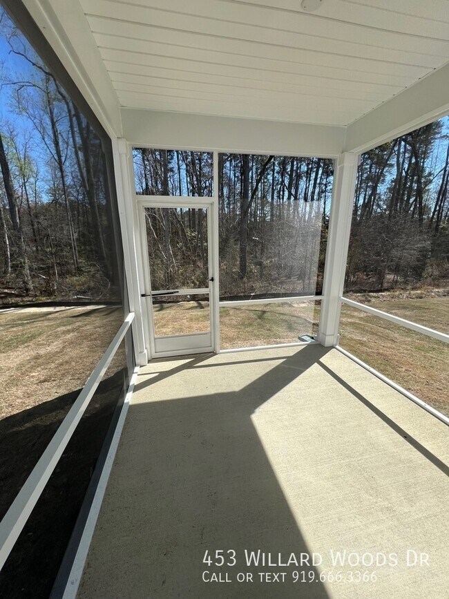 Building Photo - 453 Willard Wds Dr