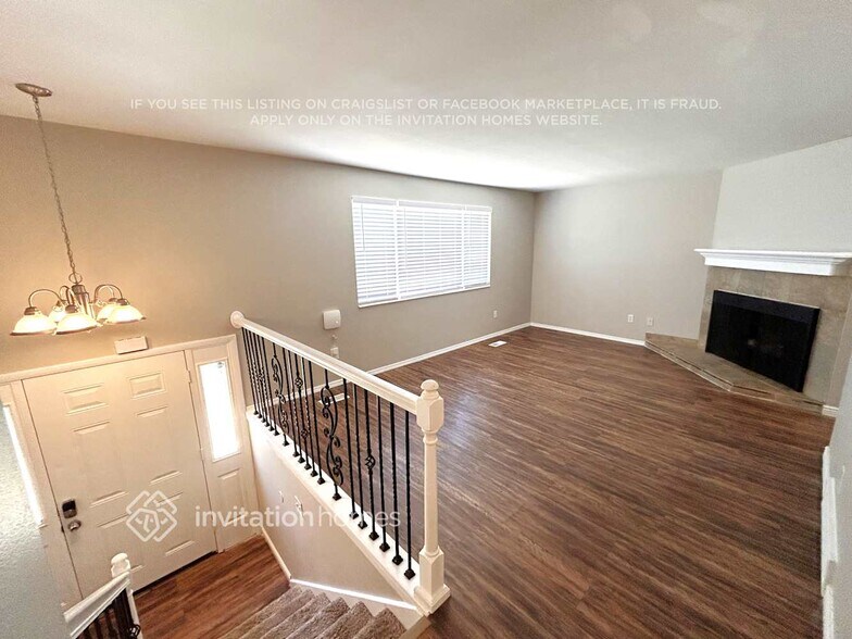 Building Photo - 6672 S Somerset Dr