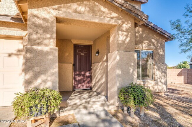 Building Photo - 4821 E Twinflower Pl