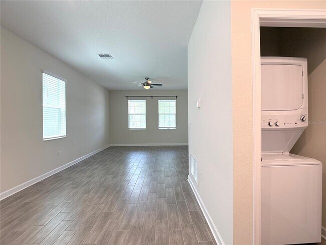 Building Photo - 2638 Camden Pk Lp