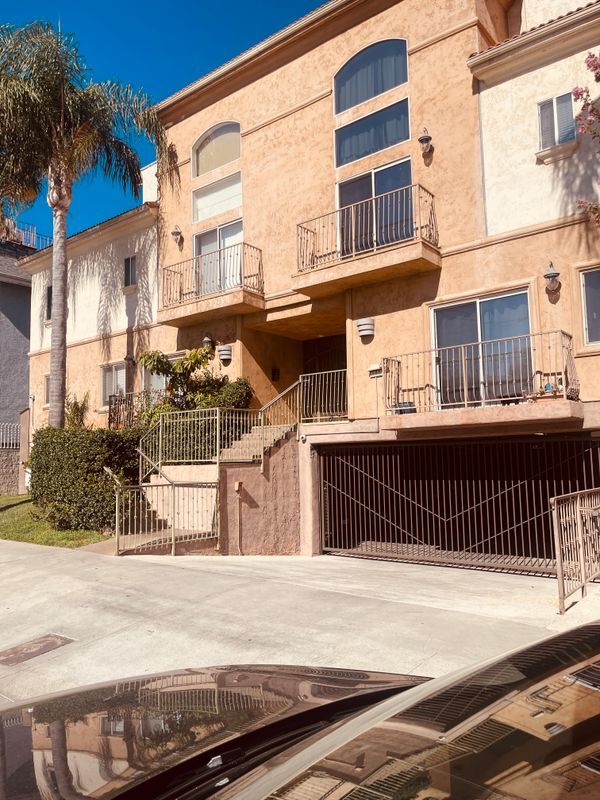 Building Photo - 8800 Etiwanda Ave