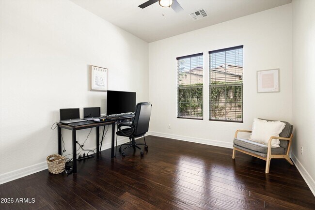 Building Photo - 9260 E Desert Village Dr