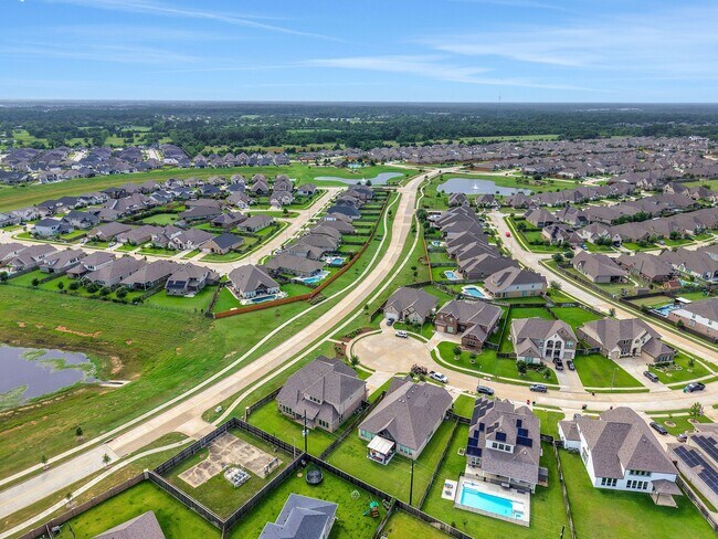 Building Photo - 21302 Rose Loch Ln